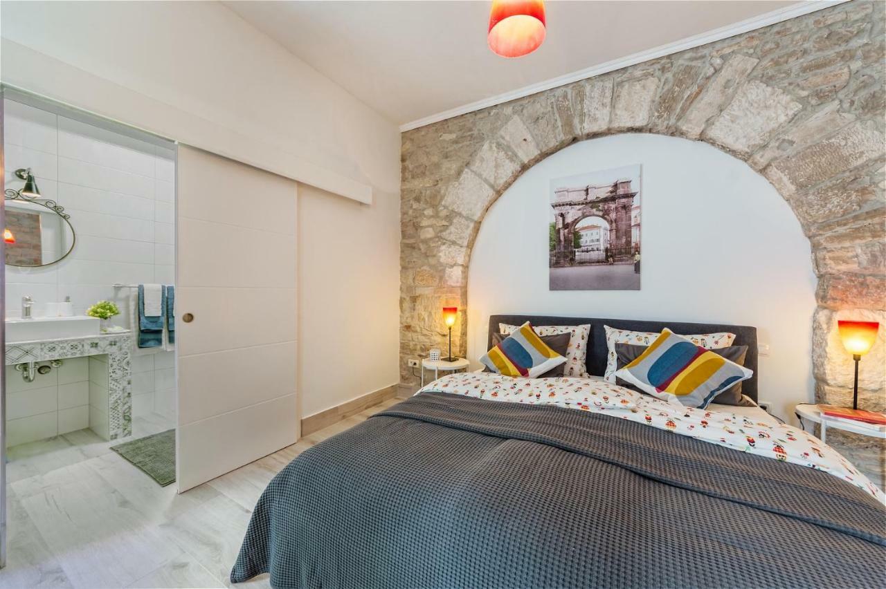 Porta D'Oro Rooms Pula Bagian luar foto
